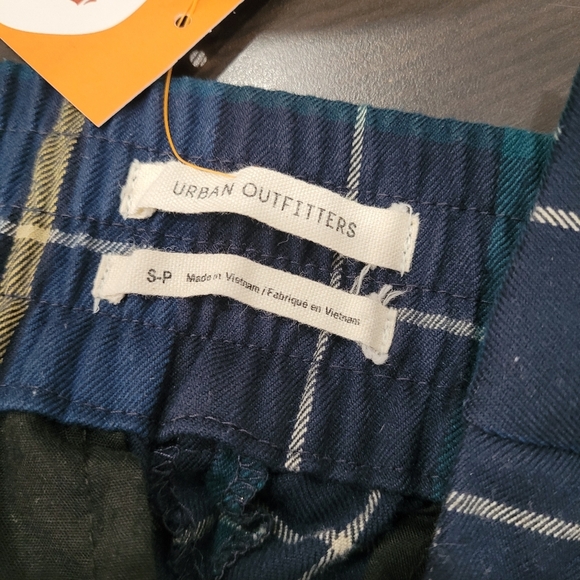 Urban Outfitters Plaid Women's Pants - Blue and Green - Picture 5 of 8